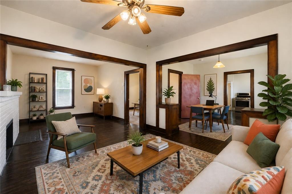 Photo 4 of 2028 Bristow Avenue