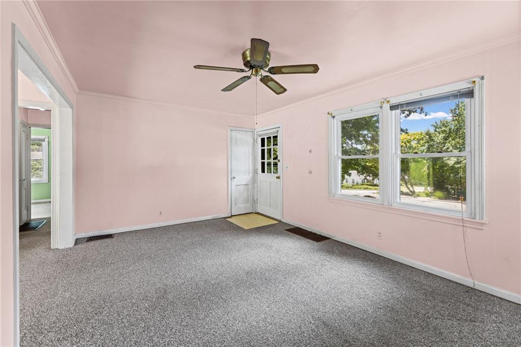 Photo 5 of 5525 Hadley Street