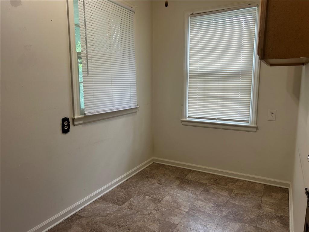 Photo 5 of 2232 S 13th Terrace