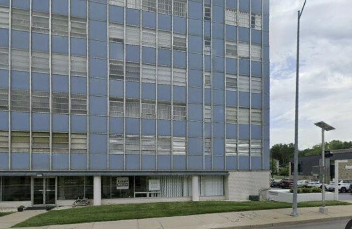 Photo of 333 W Meyer Boulevard #909 in Kansas City, MO