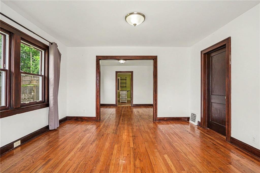 Photo 7 of 709 4th Street