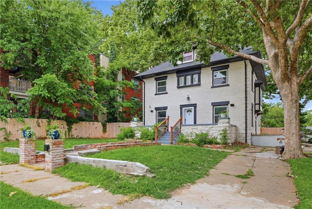 Photo 5 of 2708 Tracy Avenue