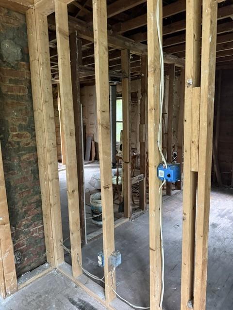 Photo 6 of 3922 Delavan Avenue