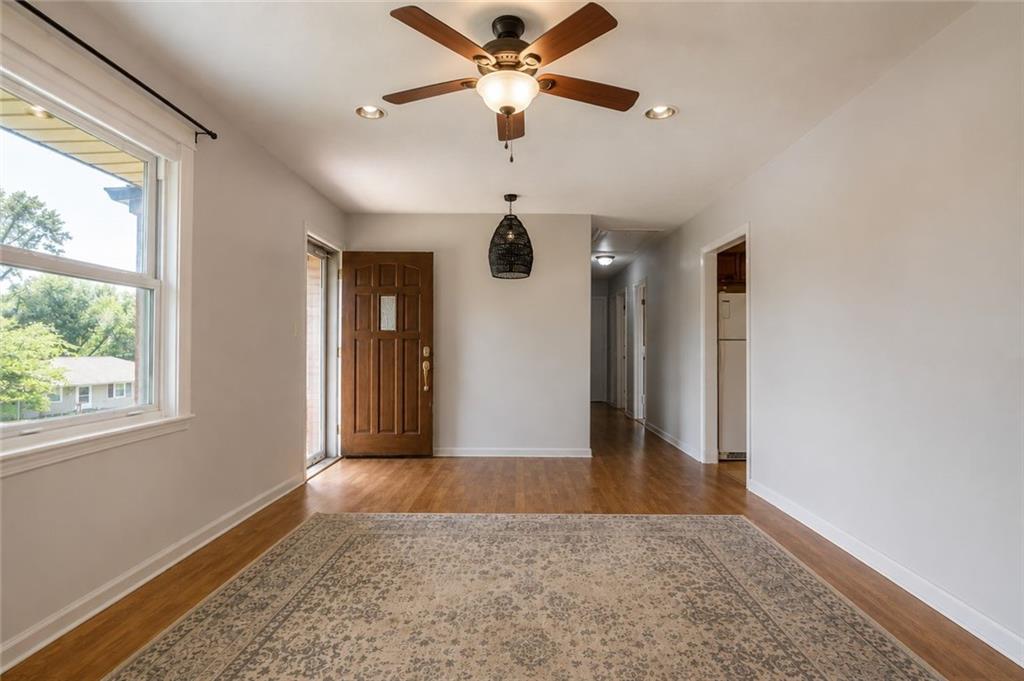 Photo 5 of 16309 E 34th Street