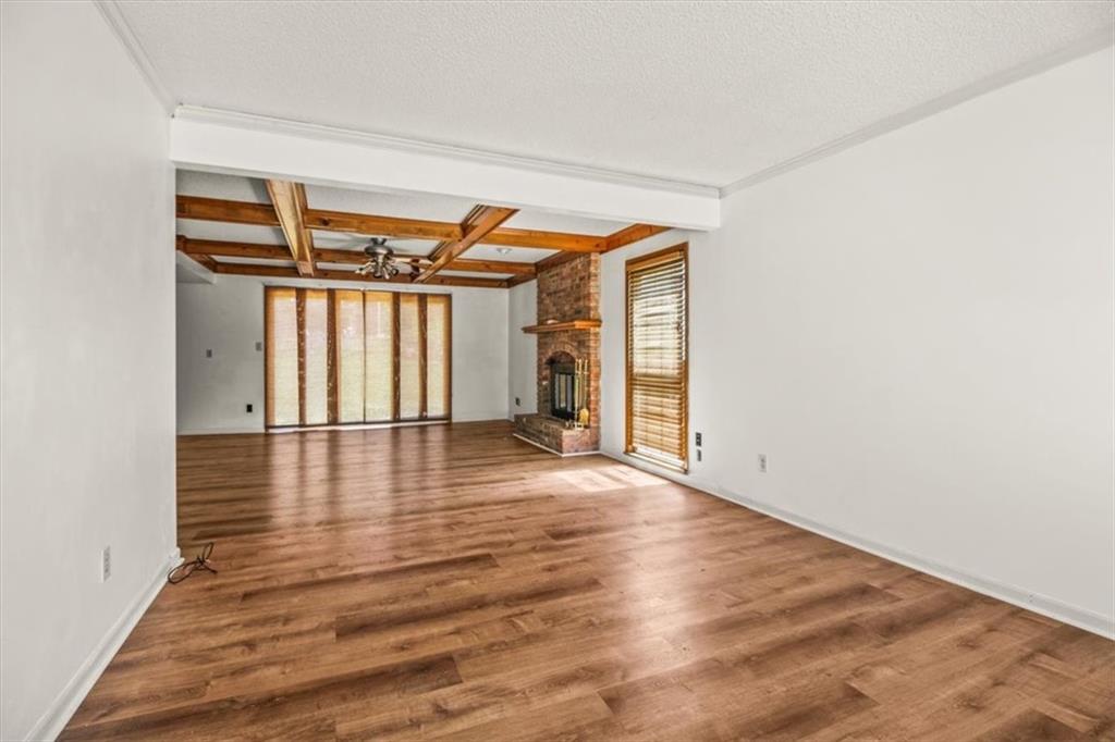Photo 3 of 3907 Clearbrook Drive