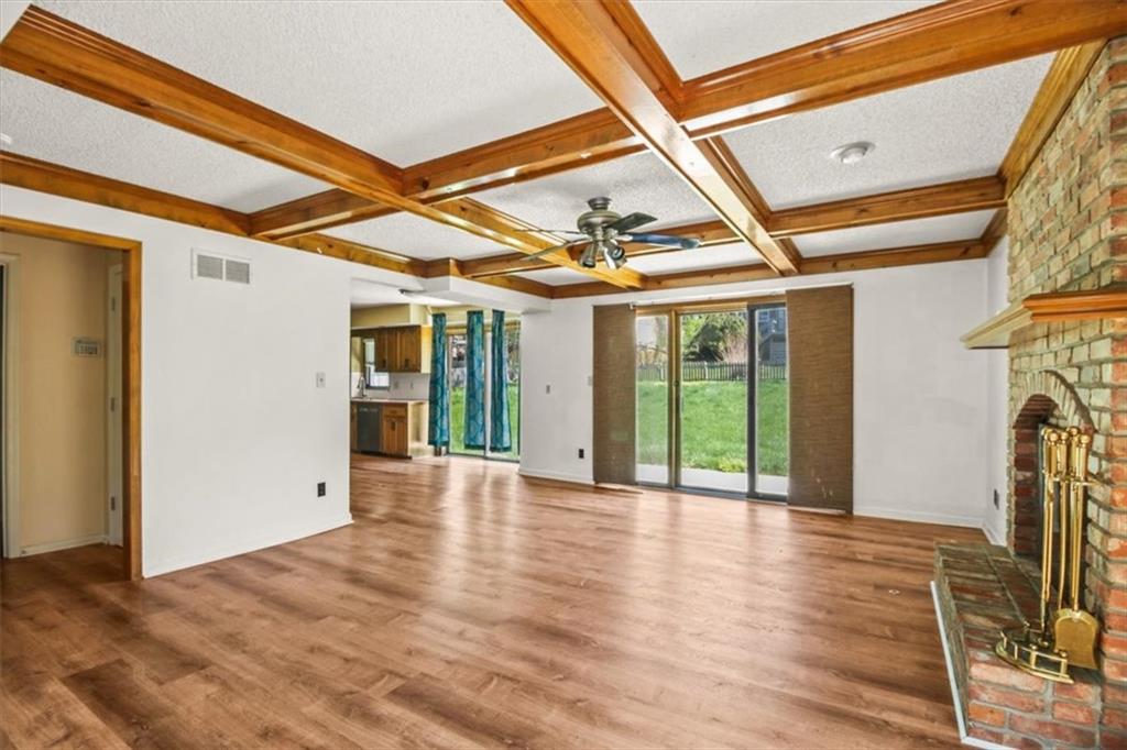 Photo 6 of 3907 Clearbrook Drive