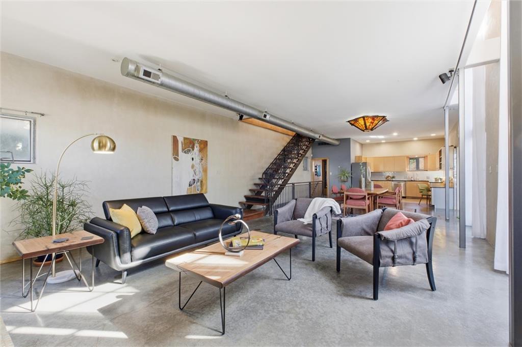 Photo 7 of 1520 Jarboe Street
