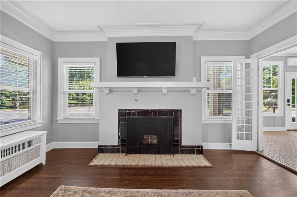 Photo 7 of 5850 Brookside Boulevard