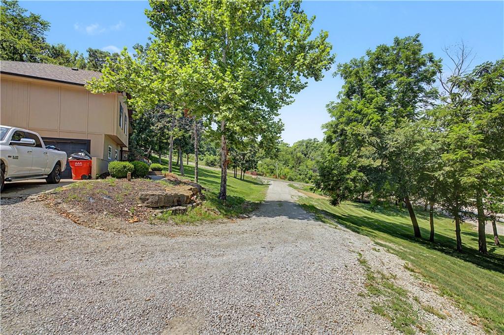 Photo 4 of 401 S Minter Road