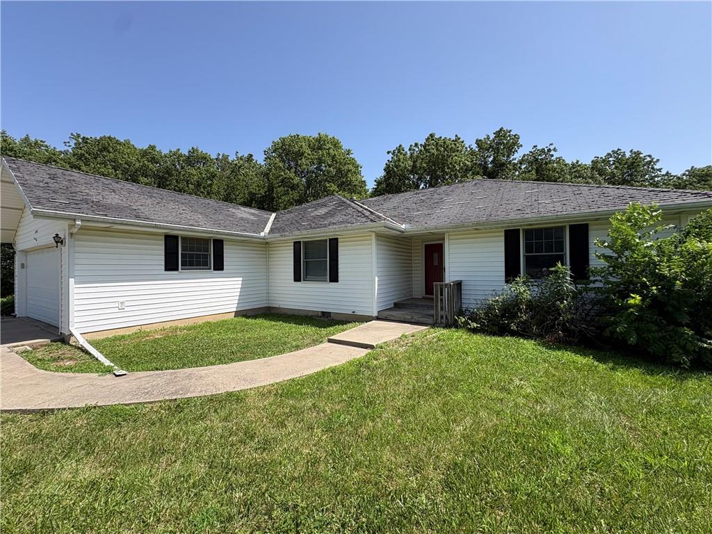 Photo 3 of 1046 475th Road