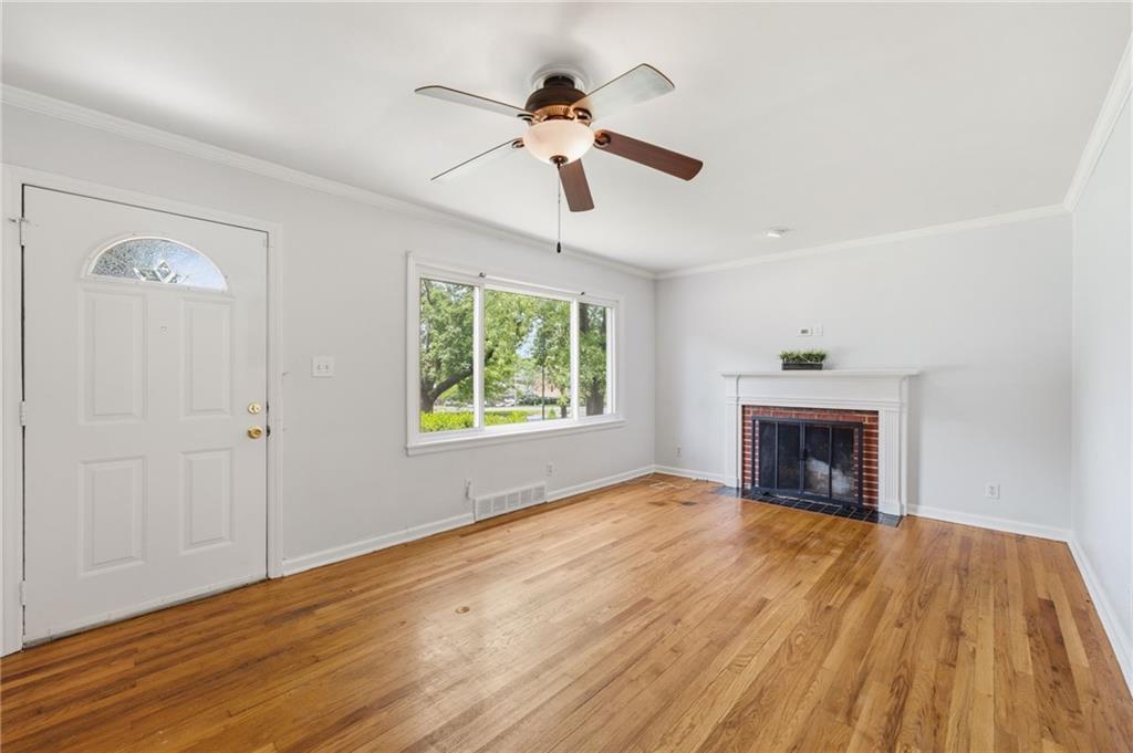 Photo 4 of 8107 Ward Parkway
