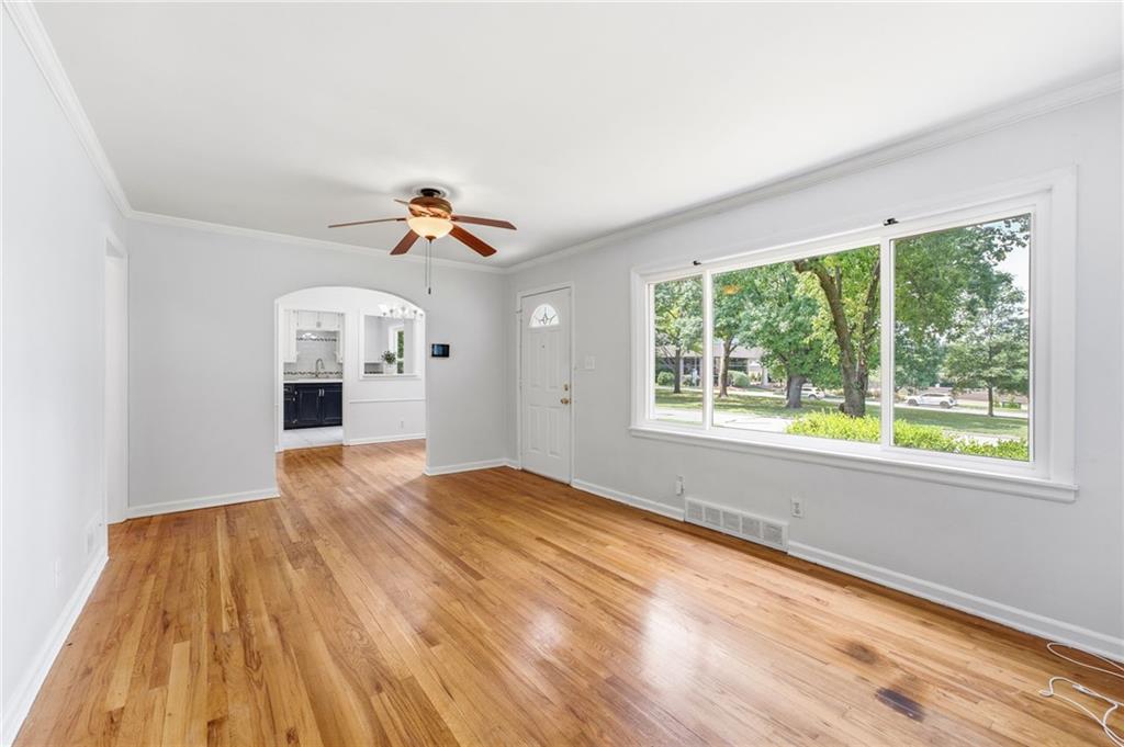 Photo 5 of 8107 Ward Parkway