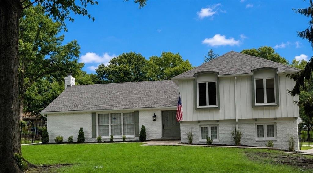 Photo of 4808 W 81st Street in Prairie Village, KS