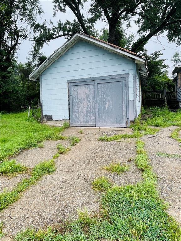 Photo 5 of 3036 N 32nd Street