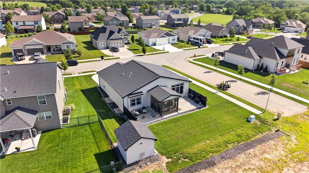 Photo 5 of 31757 W 168th Court