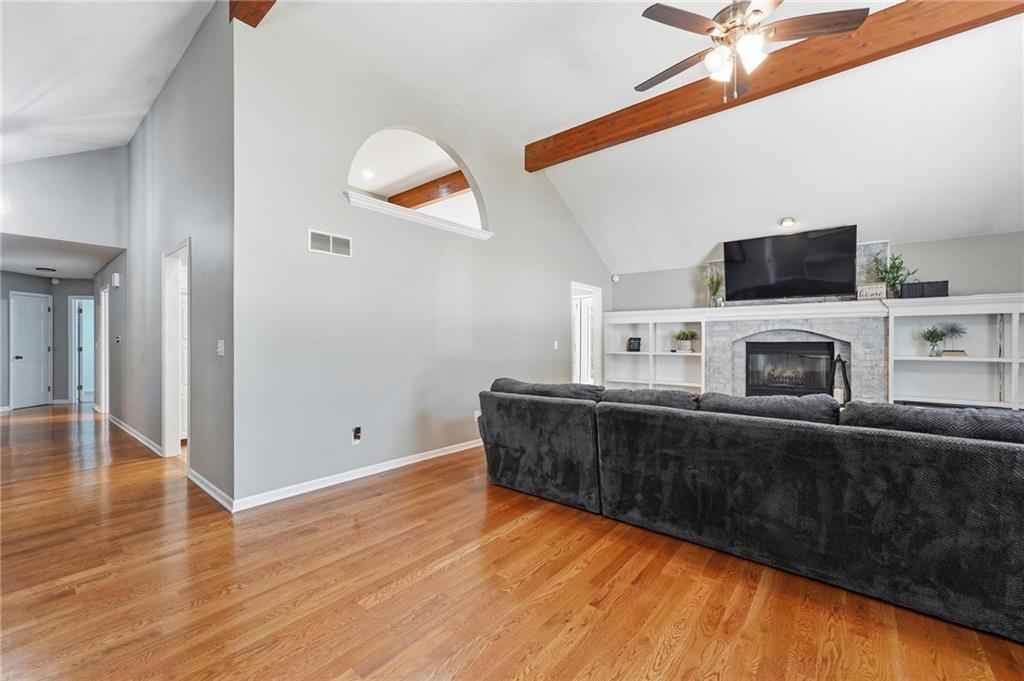 Photo 2 of 1227 NE 102nd Court