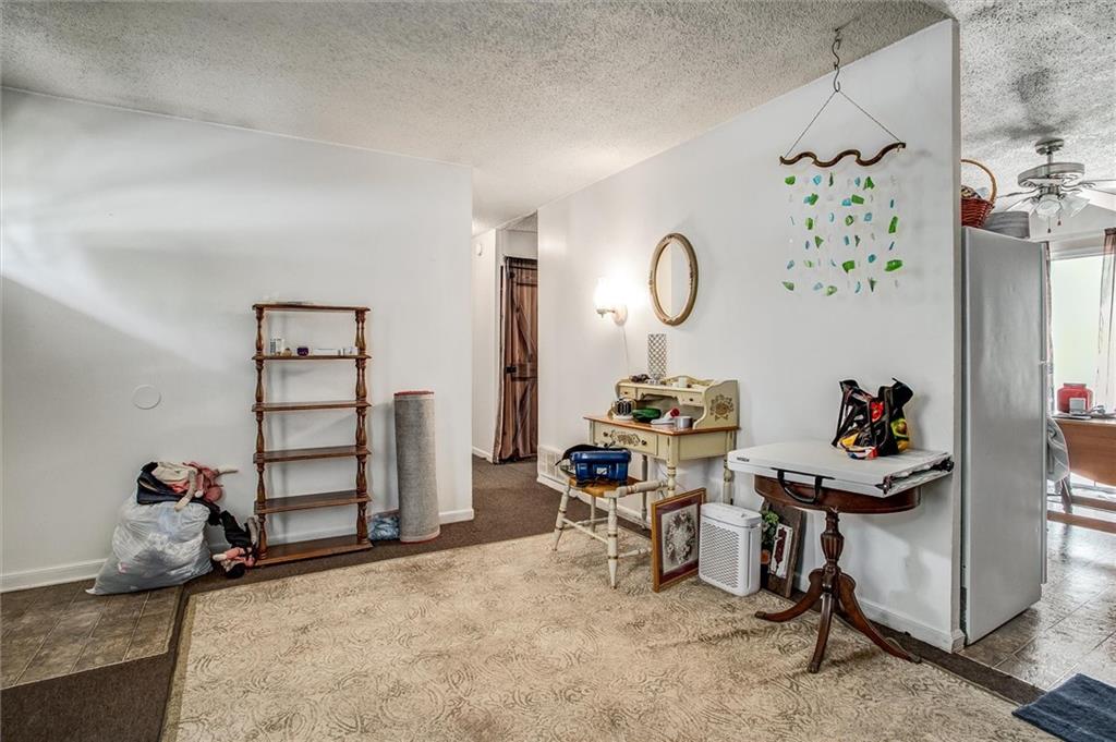 Photo 6 of 1304 N Indian Lane