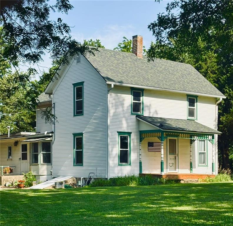 Photo of 1033 E 1800 Road