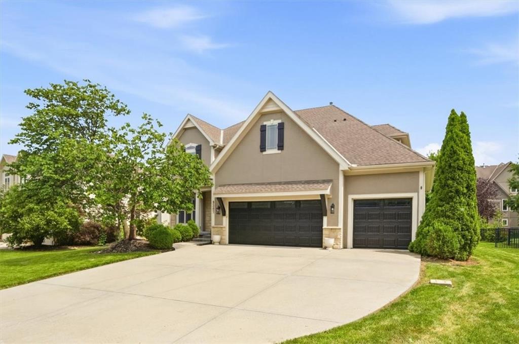 Photo 3 of 9307 W 155th Court