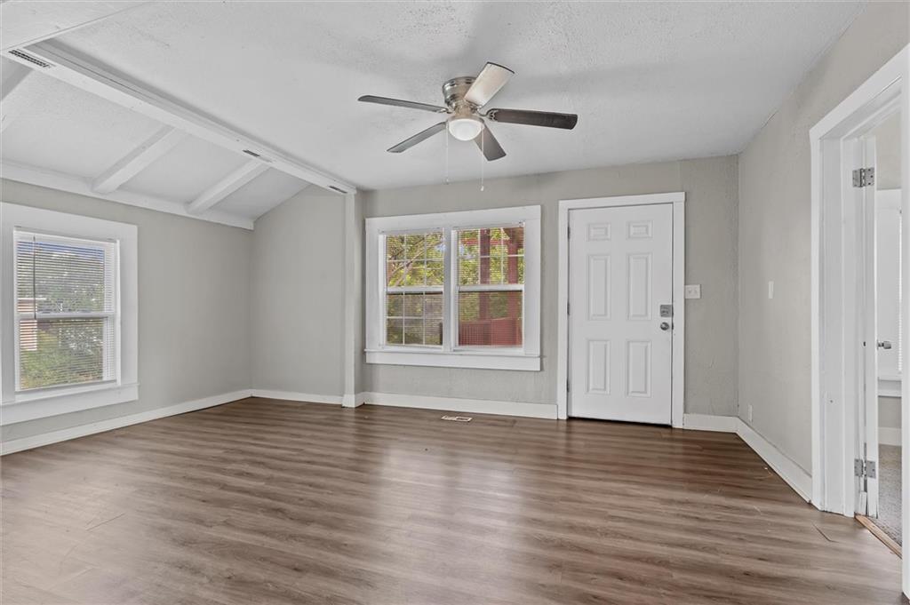Photo 4 of 432 Blue Ridge Boulevard