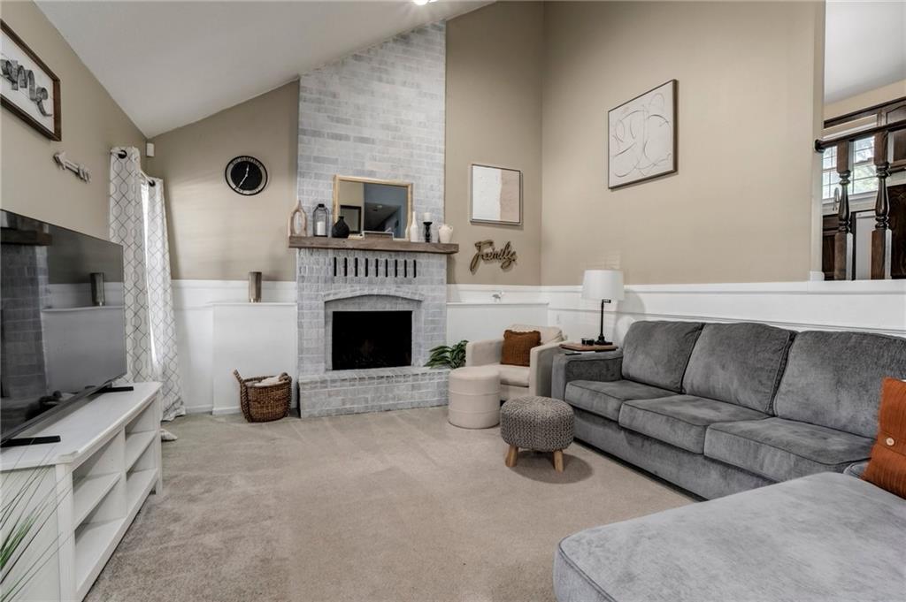 Photo 4 of 5727 Osage Avenue