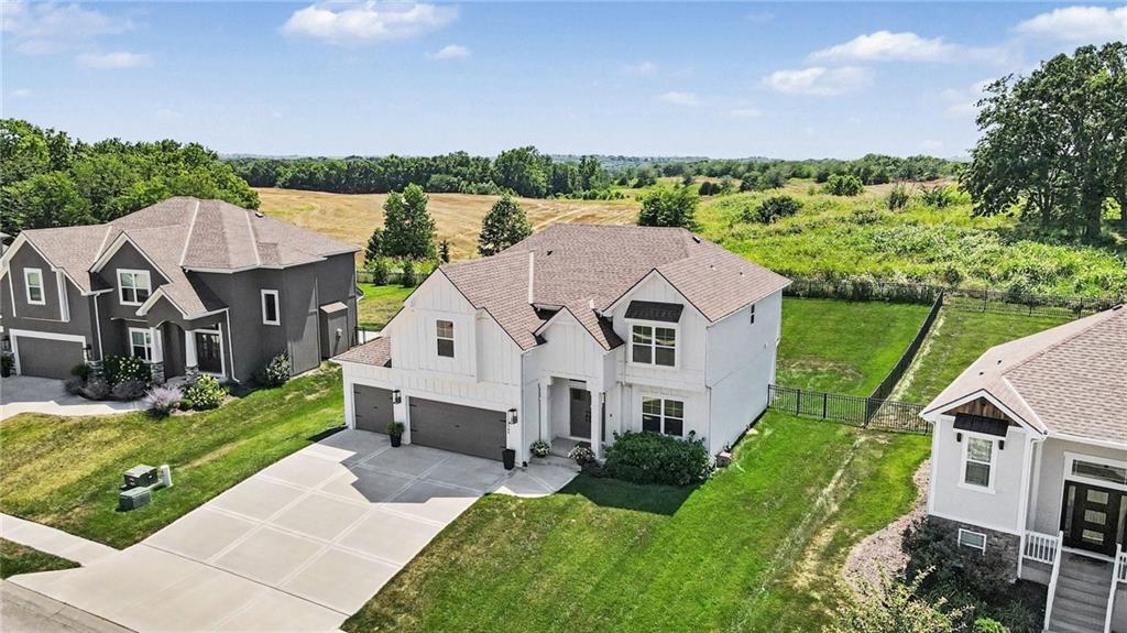 Photo 4 of 12760 N Imperial Drive