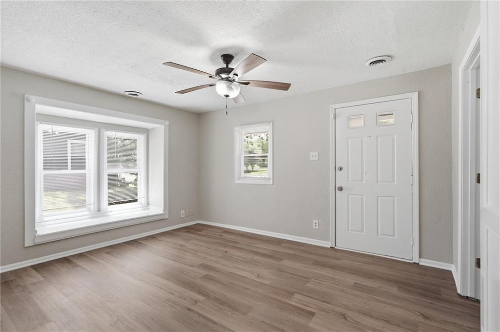 Photo 5 of 205 N 4th Street