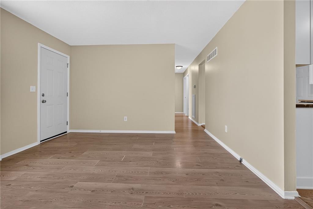 Photo 7 of 1226 W 3rd Street