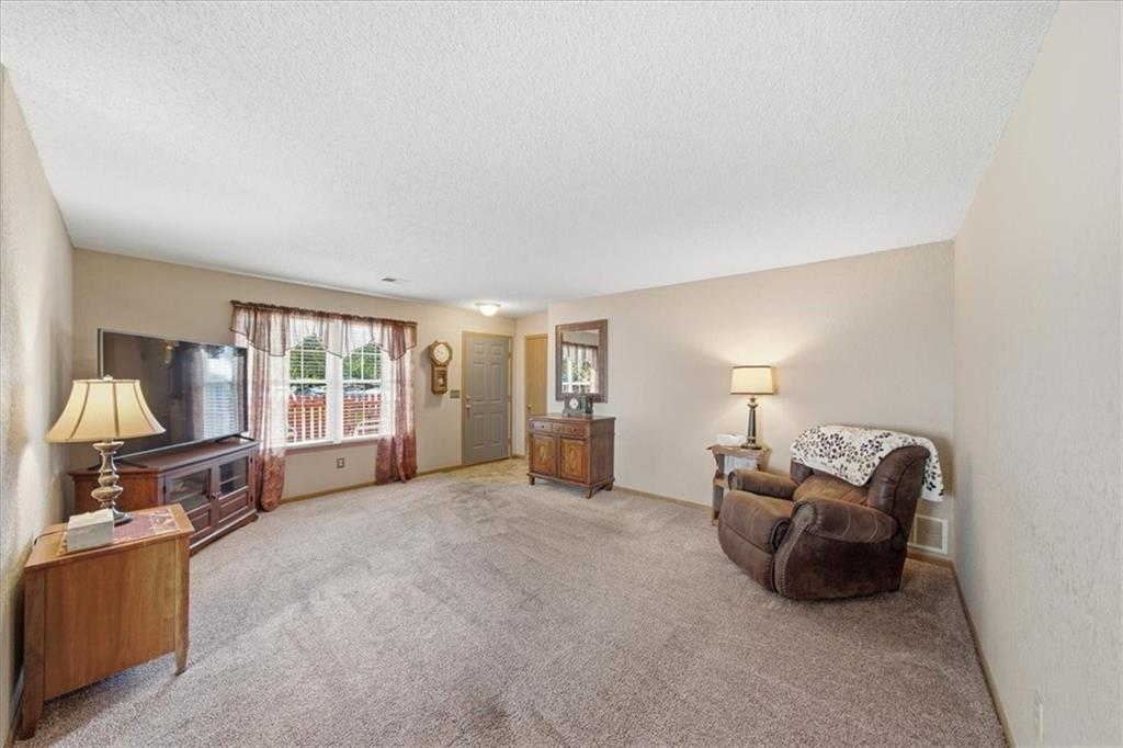 Photo 6 of 7845 Freeman Avenue