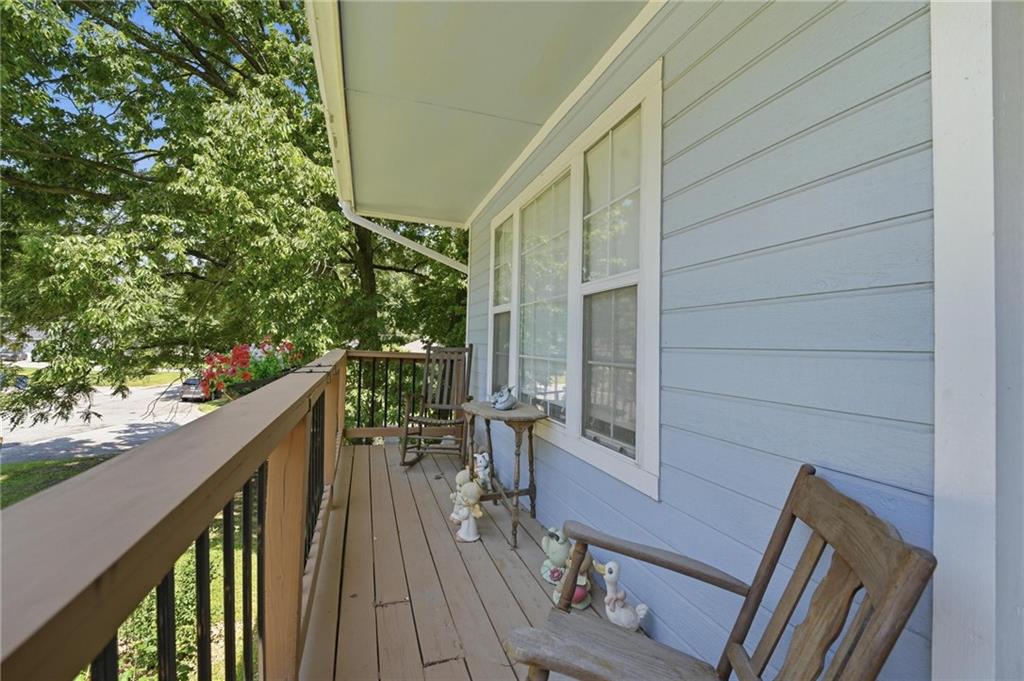 Photo 6 of 403 Woodland Avenue
