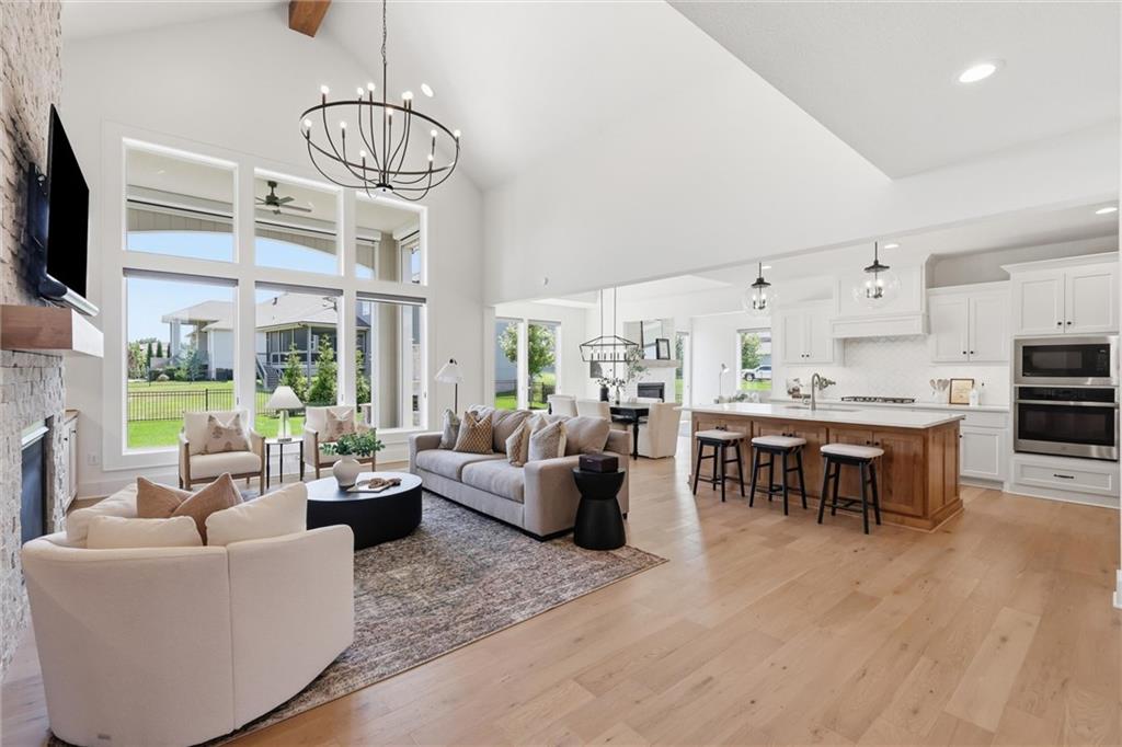 Photo 5 of 10309 W 173rd Street