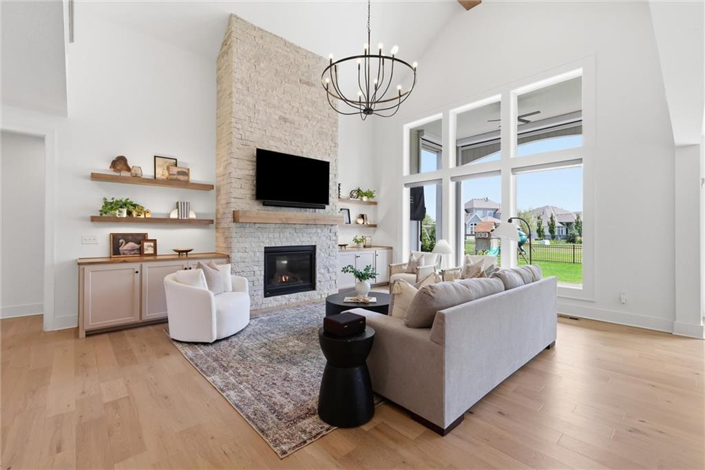 Photo 6 of 10309 W 173rd Street