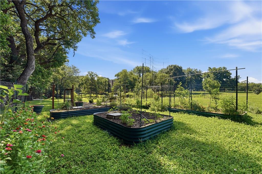 Photo 5 of 12904 Quail Ridge