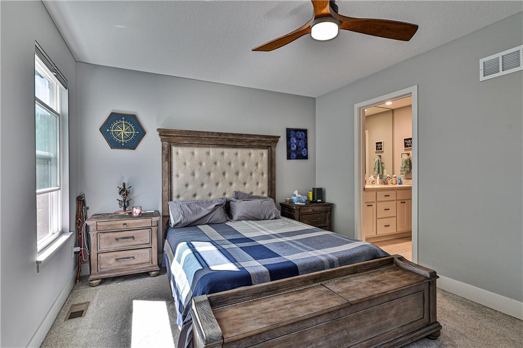 Photo 4 of 2206 Corbin Court