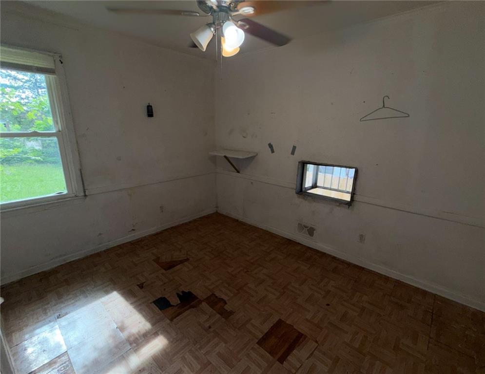 Photo 6 of 2938 Chelsea Avenue