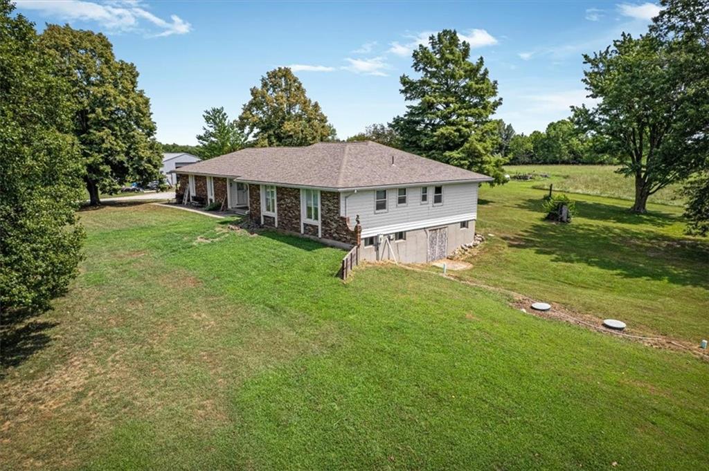 Photo 6 of 7123 SE 202nd Street
