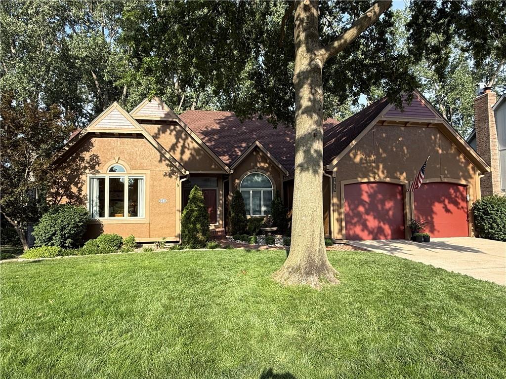 Photo of 7815 N Revere Drive