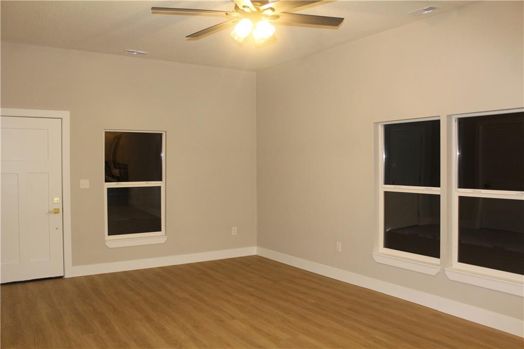Photo 6 of 400 N Bynum Road