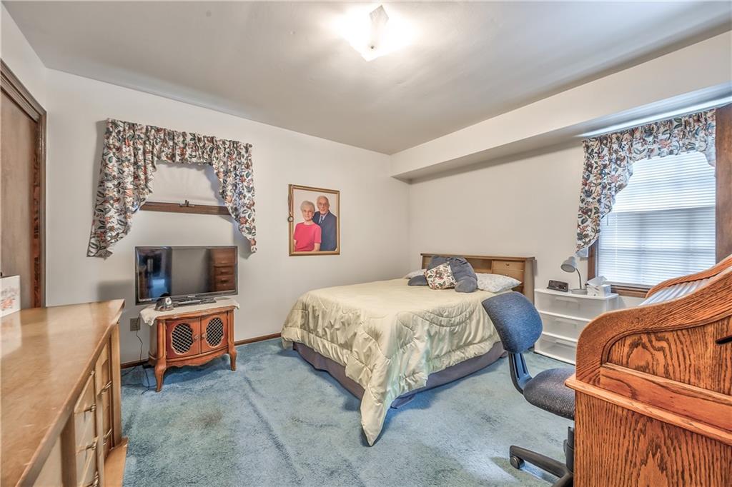 Photo 7 of 10101 W 67 Street