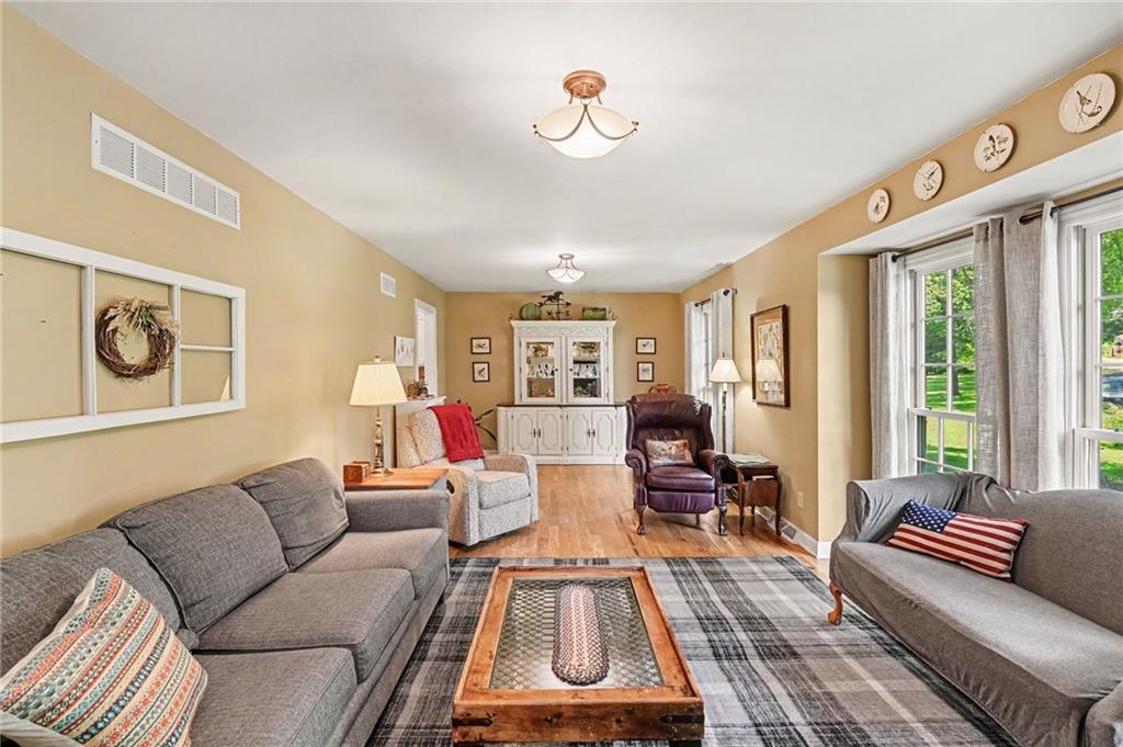 Photo 4 of 17581 178th Street