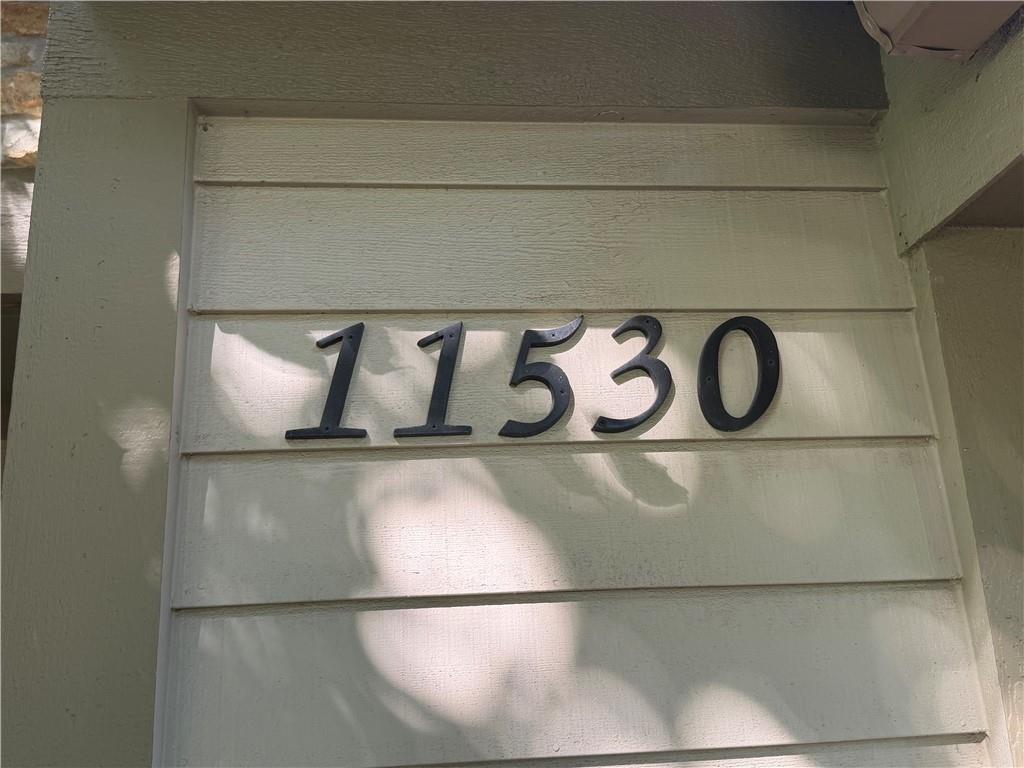 Photo 2 of 11530 Carter Street