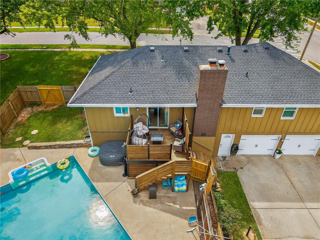 Photo 5 of 7511 N BROOKLYN Avenue