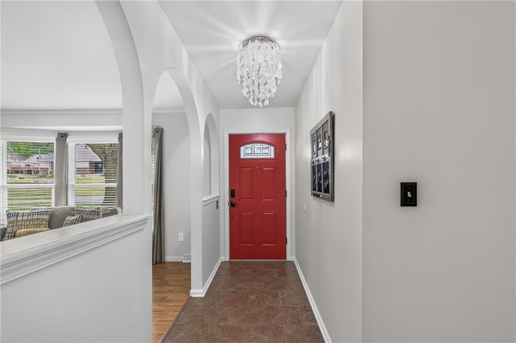 Photo 6 of 7511 N BROOKLYN Avenue