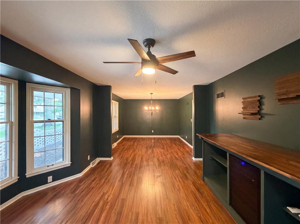 Photo 6 of 4321 NW Briarcliff Lane