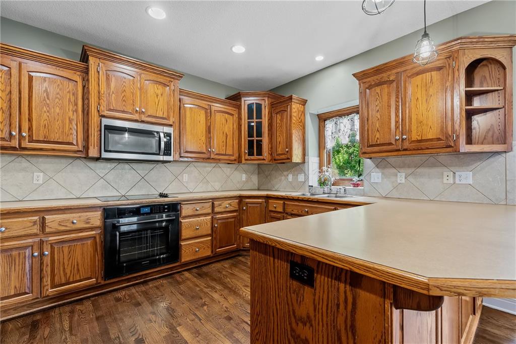Photo 6 of 2108 Prairie Creek Drive