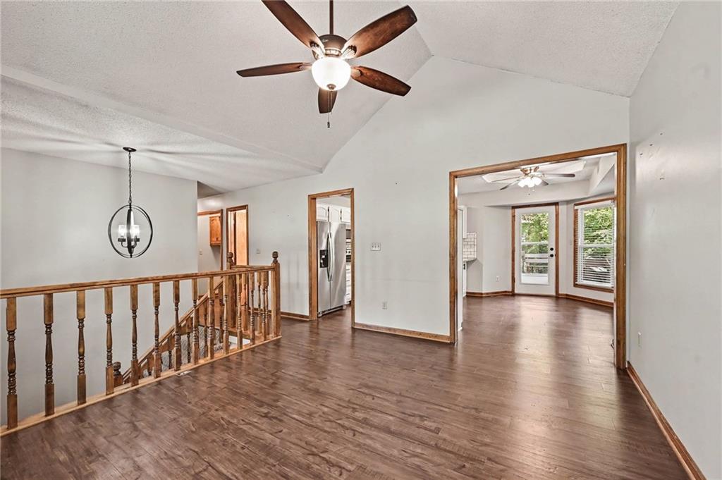 Photo 7 of 8325 N Allenton Drive