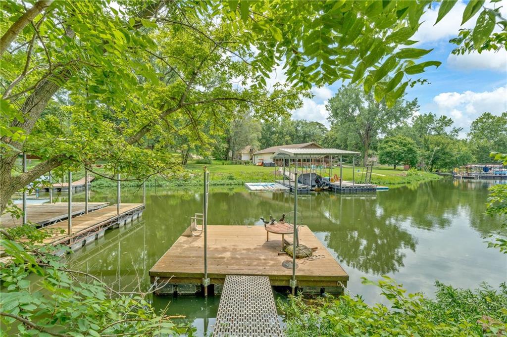 Photo 4 of 5279 Saratoga Drive