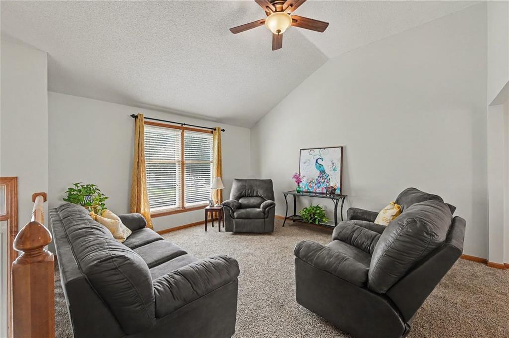 Photo 6 of 8626 N Wayland Avenue