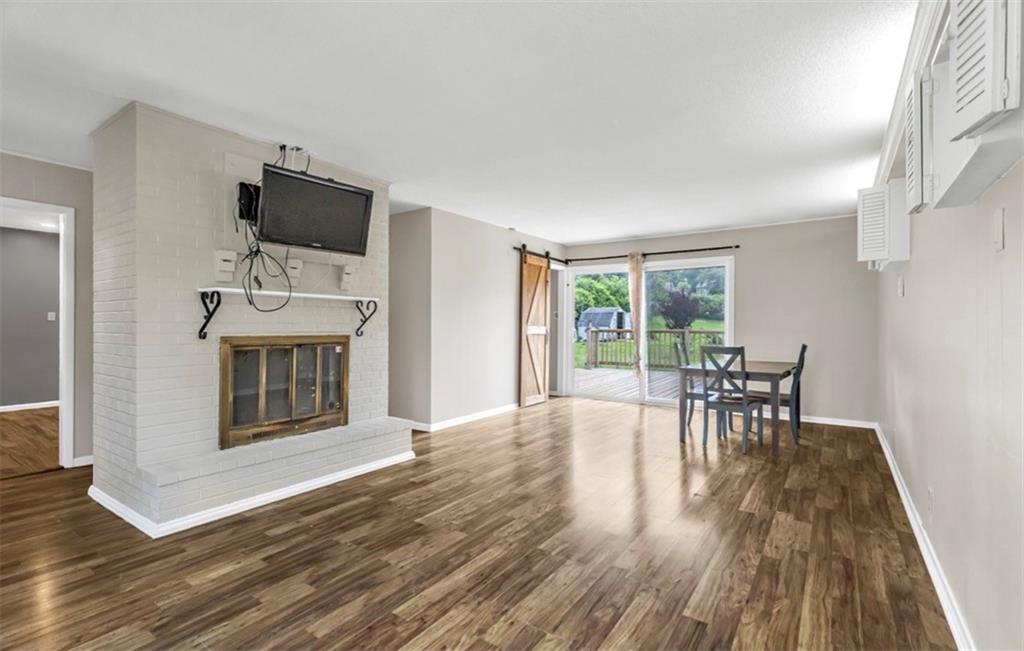 Photo 7 of 9805 E 33RD Street