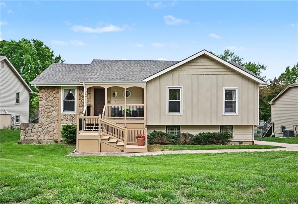 Photo 4 of 3601 NE 77th Street